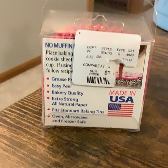 Rainbow Unicorn Baking Cups - Picture 2 of 2